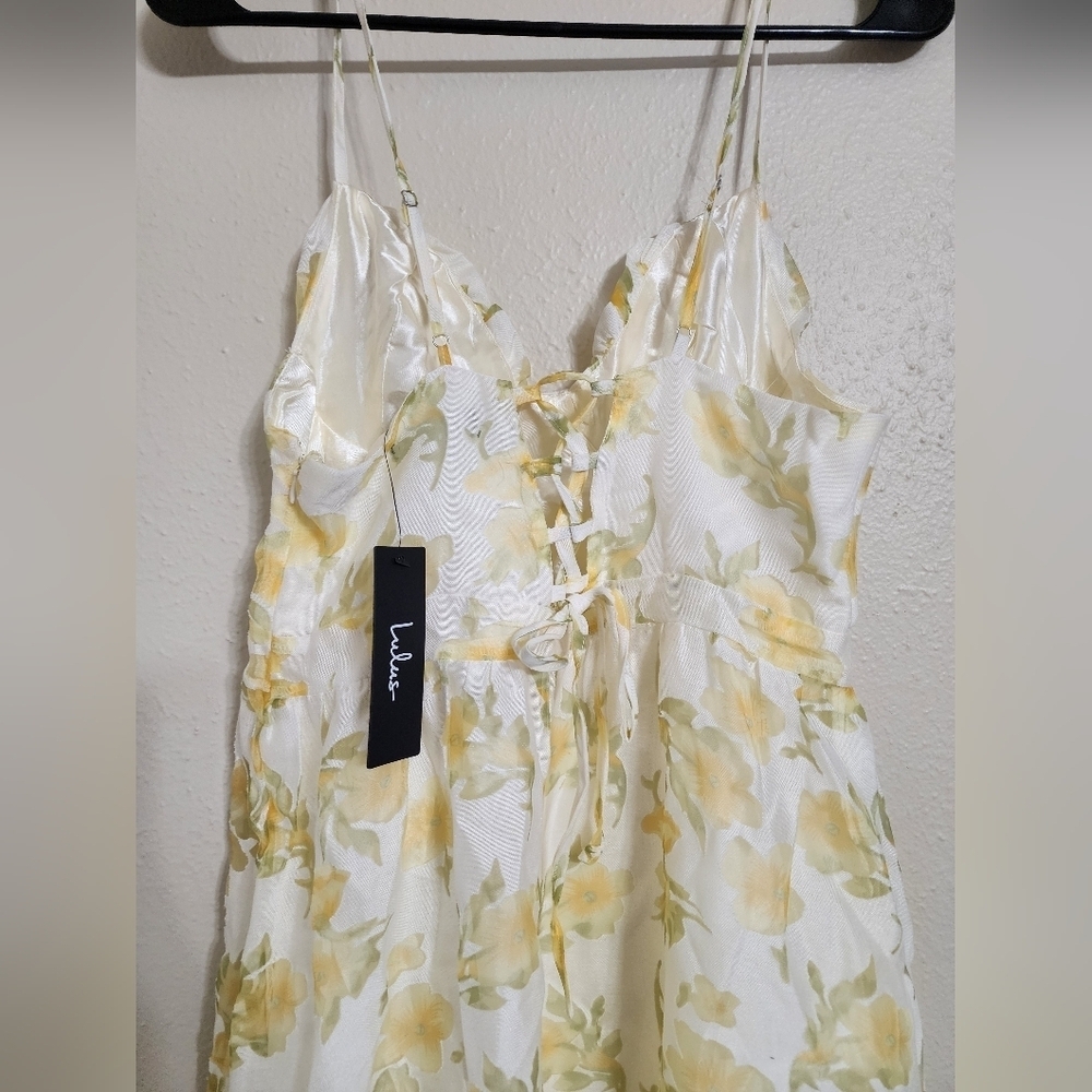 Lulus Gorgeous Occasion Cream Floral Burnout Lace-Up Tiered Maxi Dress M Wedding - Picture 11 of 13